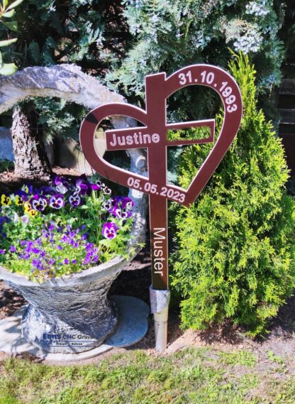 Gedenktafel Grabkreuz mit Herzmotiv Wetterfest