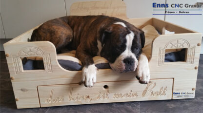 Hundebett aus Holz – Bild 5