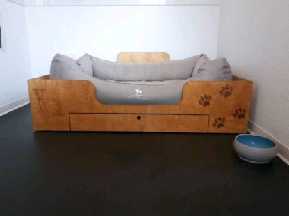 Hundebett aus Holz mit Schublade – Bild 6