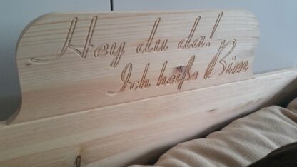 Hundebett aus Holz – Bild 7