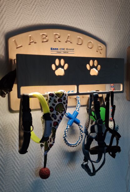 Hundegarderobe Labrador Hundeleinen Garderobe  Leinenplatz