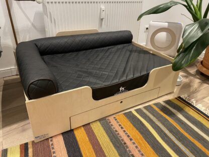 Hundebett aus Holz mit Schublade – Bild 3