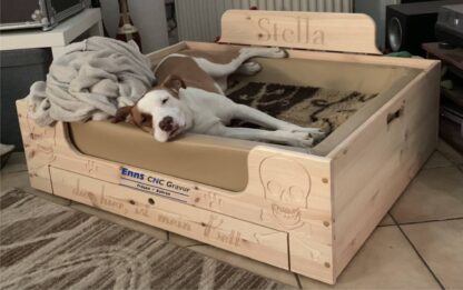 Hundebett mit Schublade aus Holz