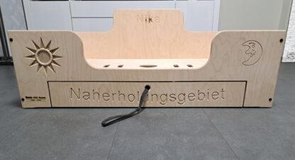 Hundebett aus Holz mit praktischer Schublade – Bild 11